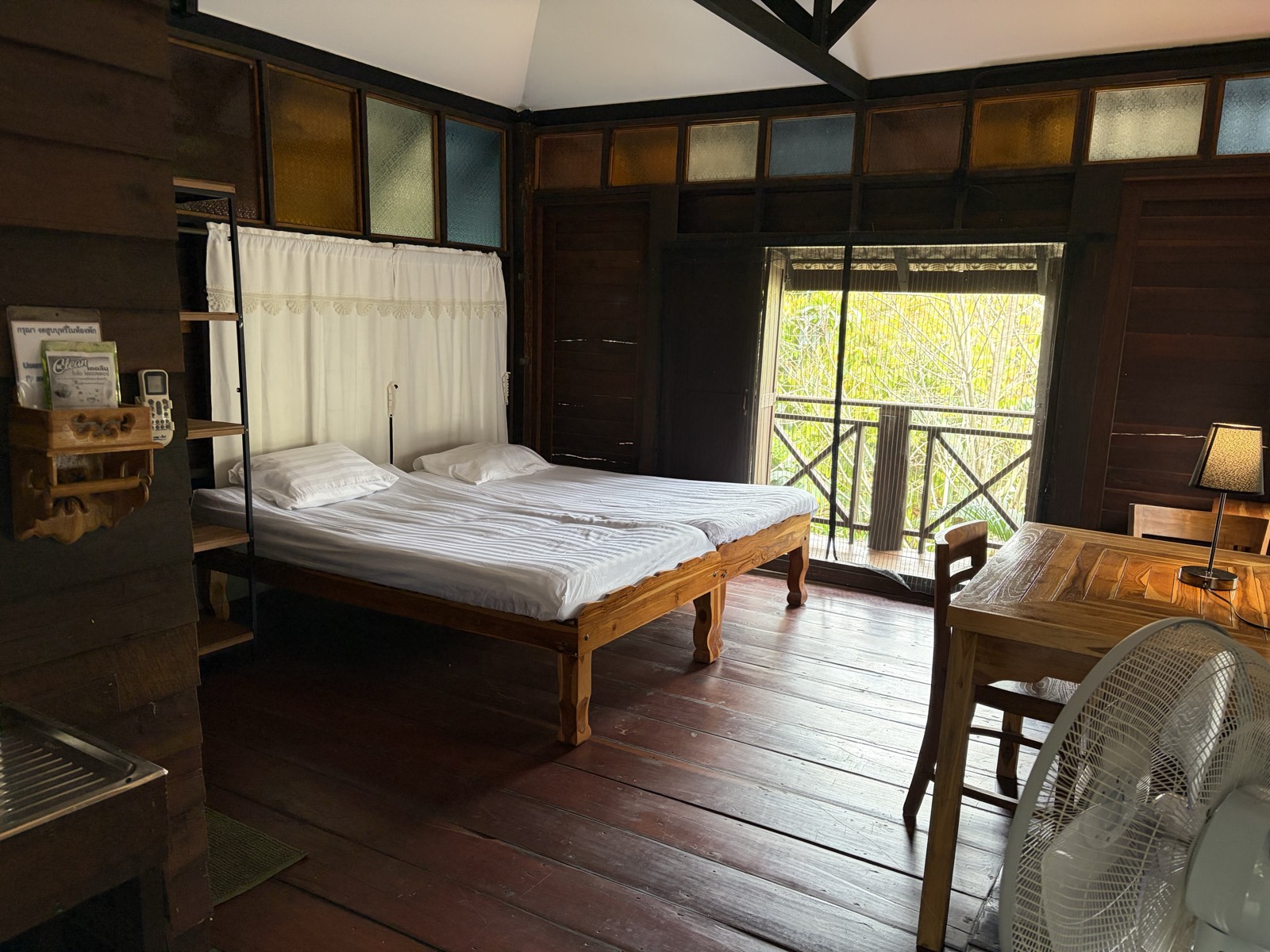 Buarawong wider bedroom